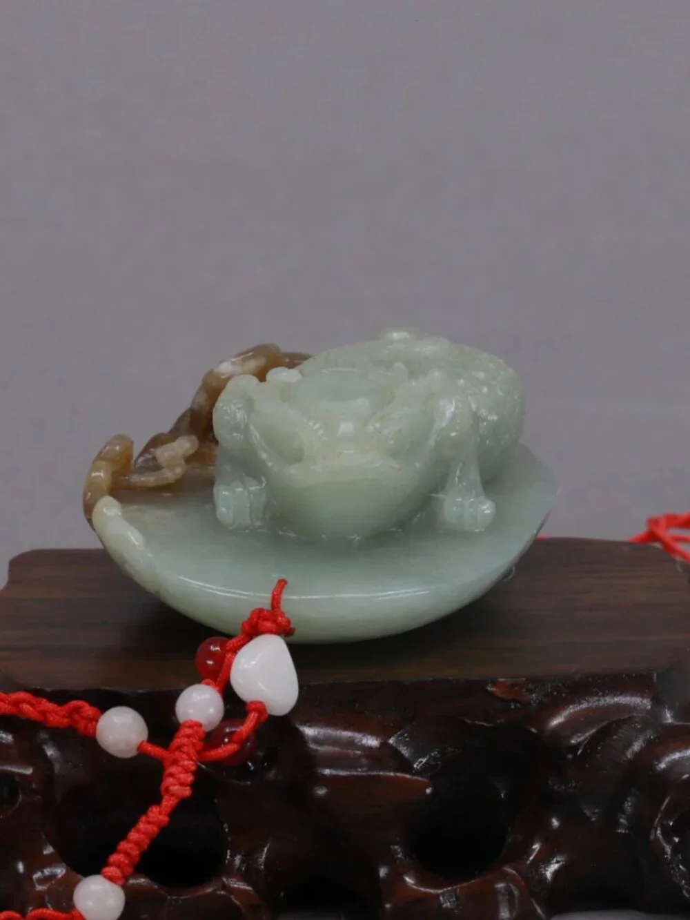 Chinese Hetian Jade Statue w Toad